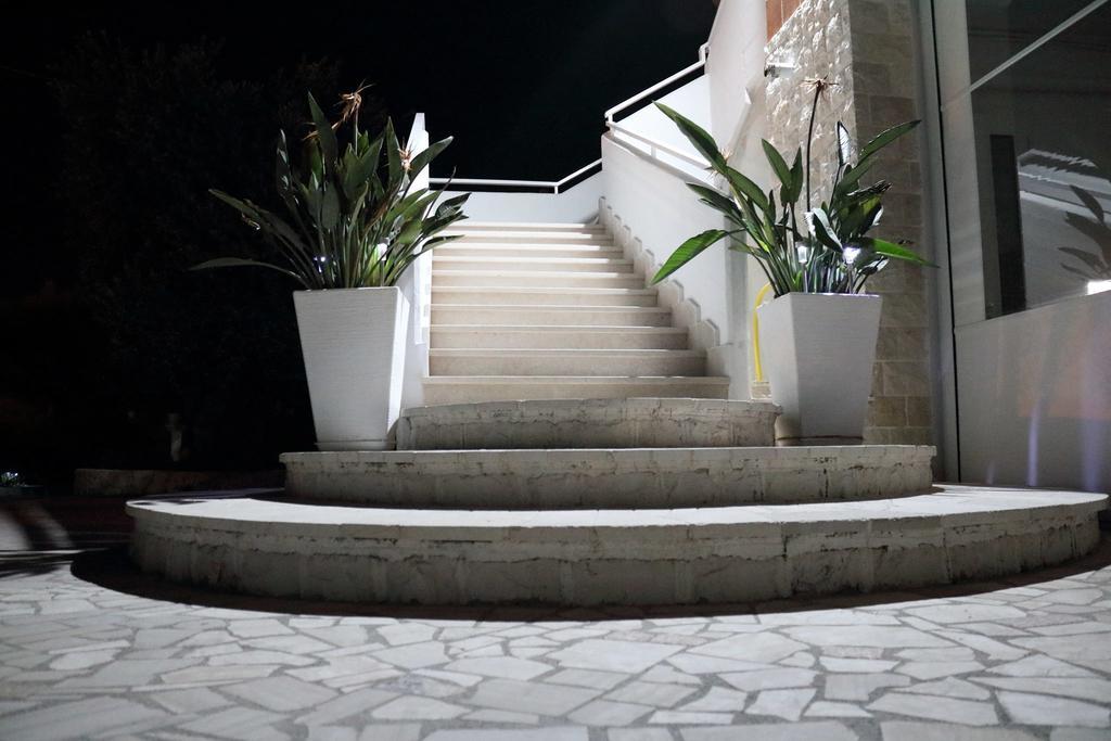 Villa Santo Stefano Monopoli Eksteriør bilde